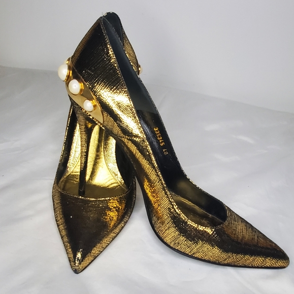 Alexander McQueen Size 40 Gold Metallic Pointed Toe Heels - Picture 4 of 12
